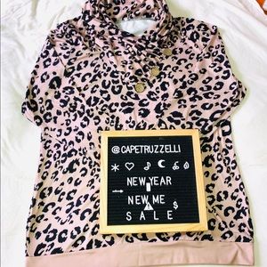 Cowl neck leopard print